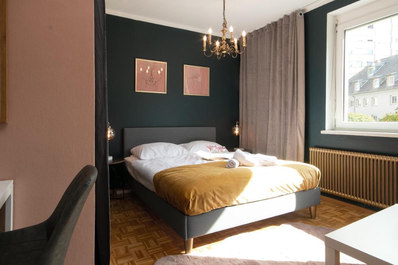 Schickes Boutique-Apartment, Zentral In Messe-& Bahnhofsnaehe, Sehr Ruhig & Gratis Parkplatz - Happystay Klagenfurt am Woerthersee Eksteriør bilde